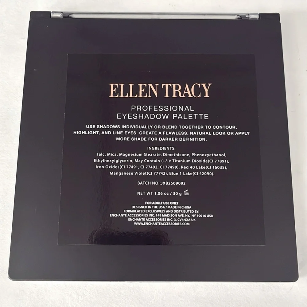 Ellen Tracy Professional Eyeshadow Palette